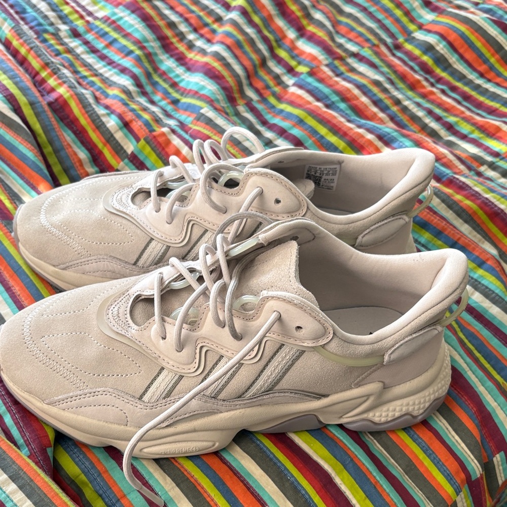 Sale $15 New without box Adidas Ozeego Cream and White Sneakers 9 1/2 men’s